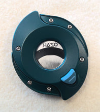 Load image into Gallery viewer, Haso Taiji Cigar Cutter, green