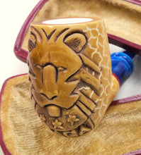 Load image into Gallery viewer, Block Meerschaum MAGA Lion