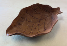 Load image into Gallery viewer, Boca Grande Leaf Ashtray
