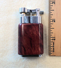 Load image into Gallery viewer, Savinelli Burgundy Briar Pipe Lighter
