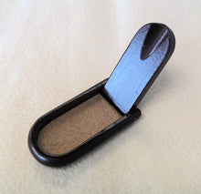 Load image into Gallery viewer, Folding Wooden Pipe Rest
