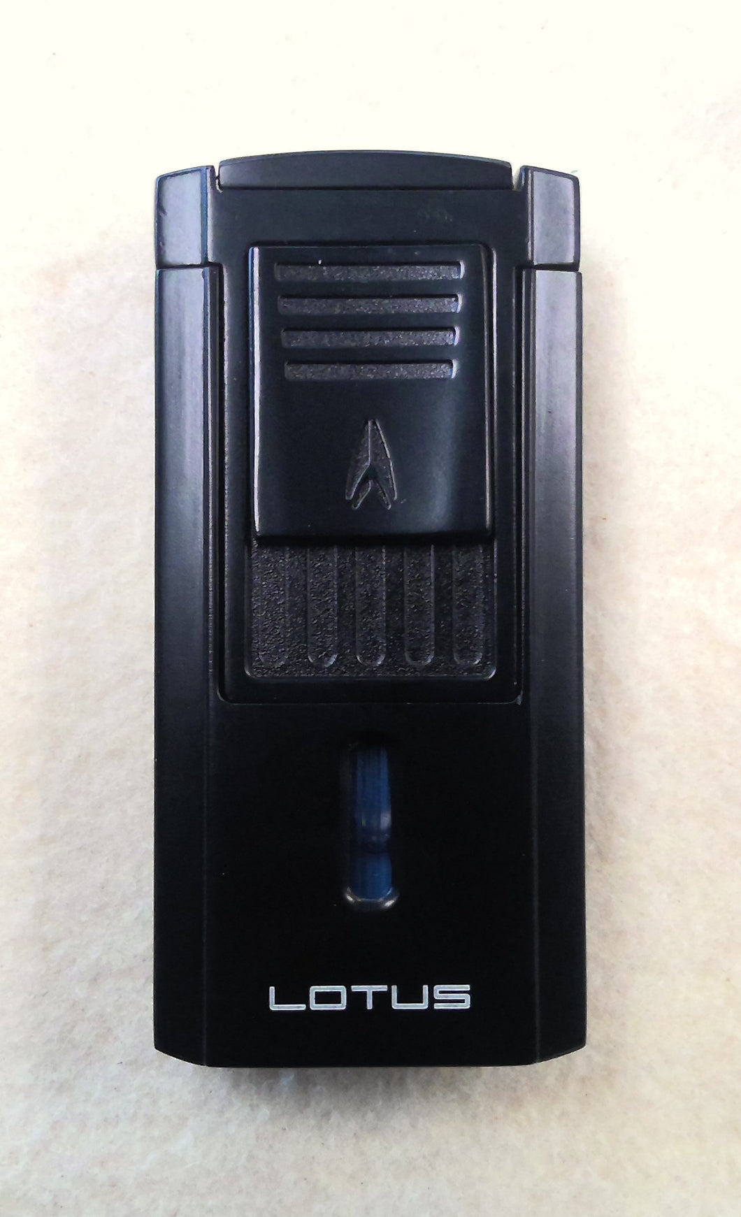 Lotus Duke, Triple Torch, Black