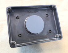 Load image into Gallery viewer, Craftsman Chai Tabletop Metal Quad 60-Ring Cigar Cutter
