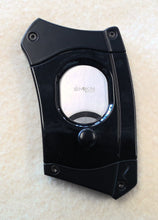 Load image into Gallery viewer, SMKN Palm Cigar Cutter, Black
