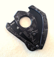 Load image into Gallery viewer, SMKN Ergo Cigar Cutter, Black Camo

