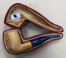 Load image into Gallery viewer, Block Meerschaum MAGA Lion
