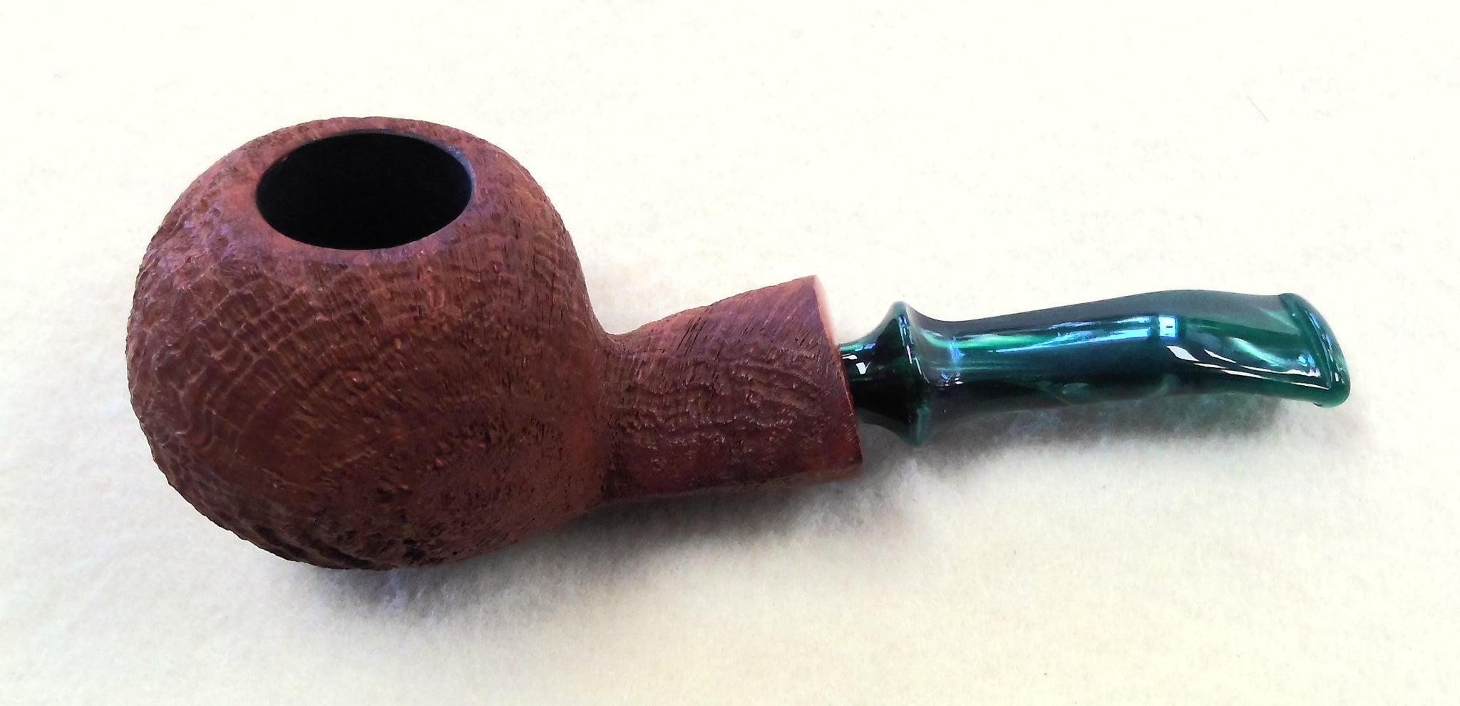 Artisan Pipes – The Happy Piper