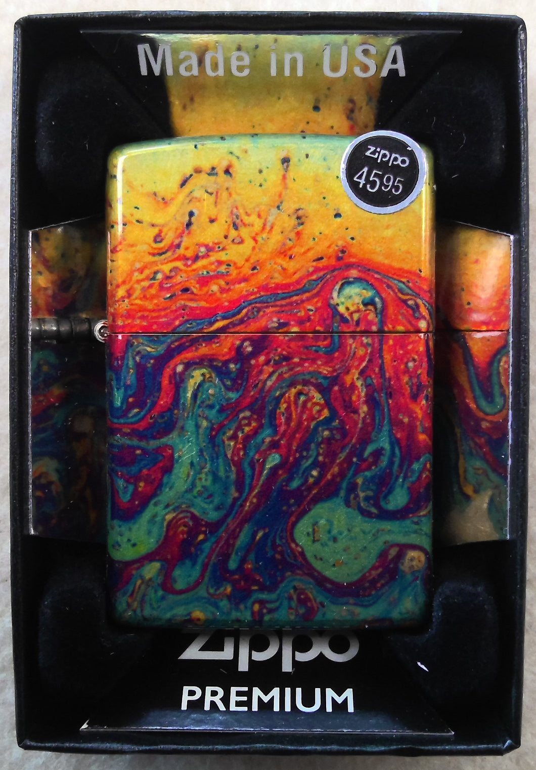 Zippo, Pattern Design 46966 – The Happy Piper