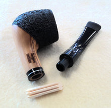 Load image into Gallery viewer, Dapper, Meerschaum Lined Olivewood Apple (9mm)
